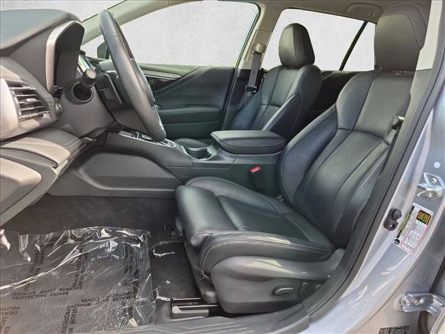 Certified 2025 Subaru Outback Touring XT AWD/4WD image 16