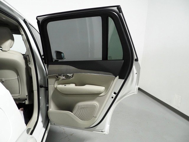 Used 2025 Volvo XC90 T8 Plus w/ Protection Package Premier image 60