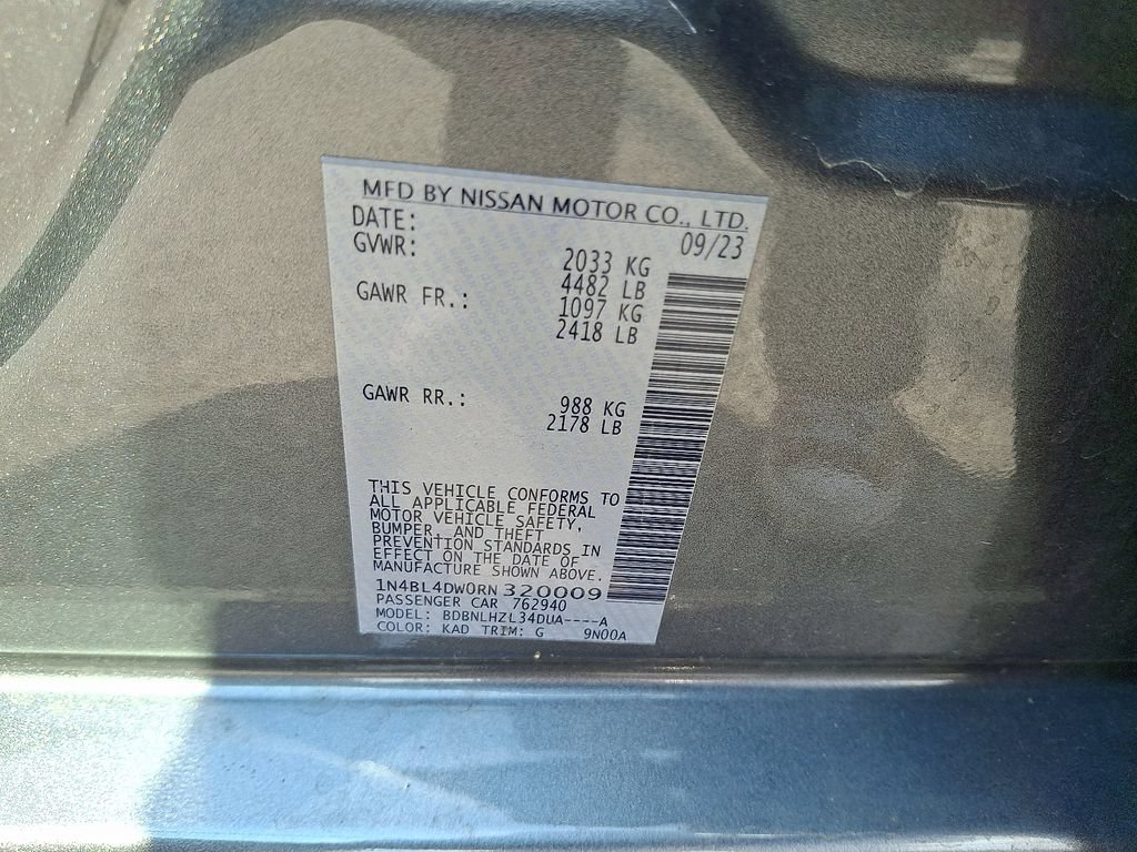 Used 2024 Nissan Altima 2.5 SV AWD/4WD image 24
