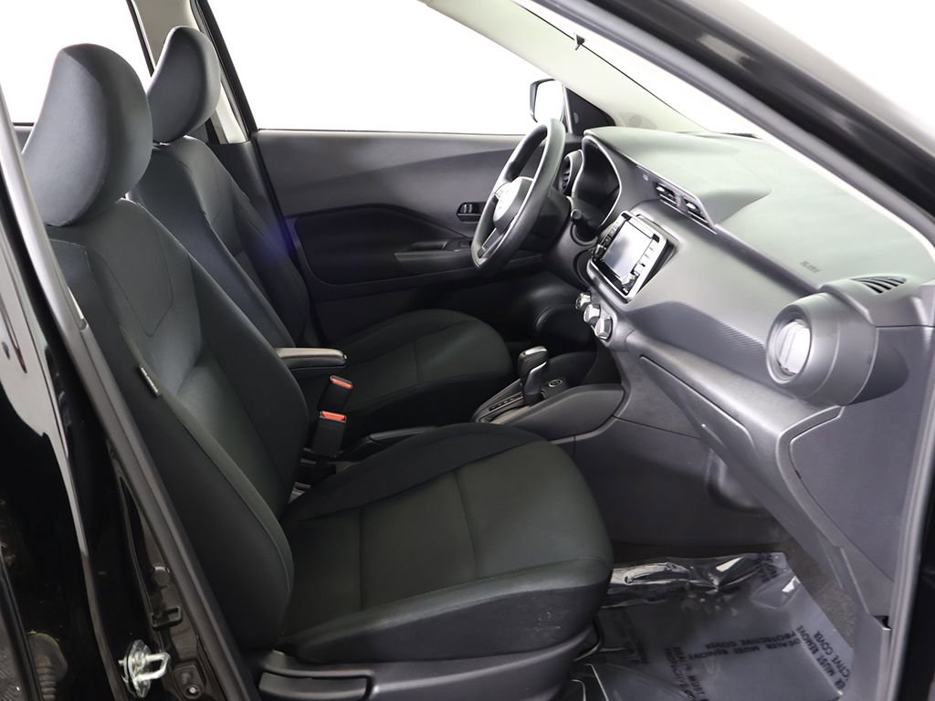 Used 2024 Nissan Kicks S image 29