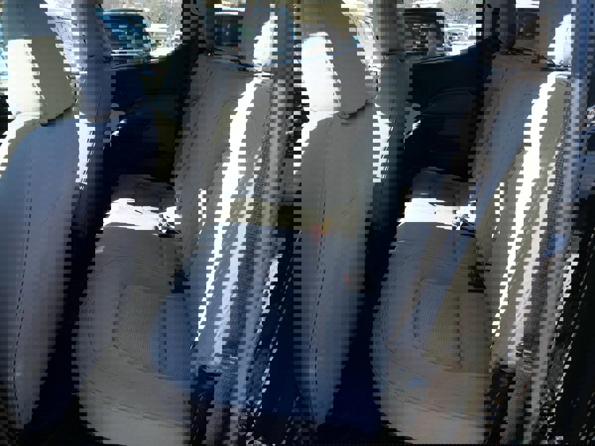 Used 2020 Chevrolet Colorado W/T w/ Custom Special Edition image 23