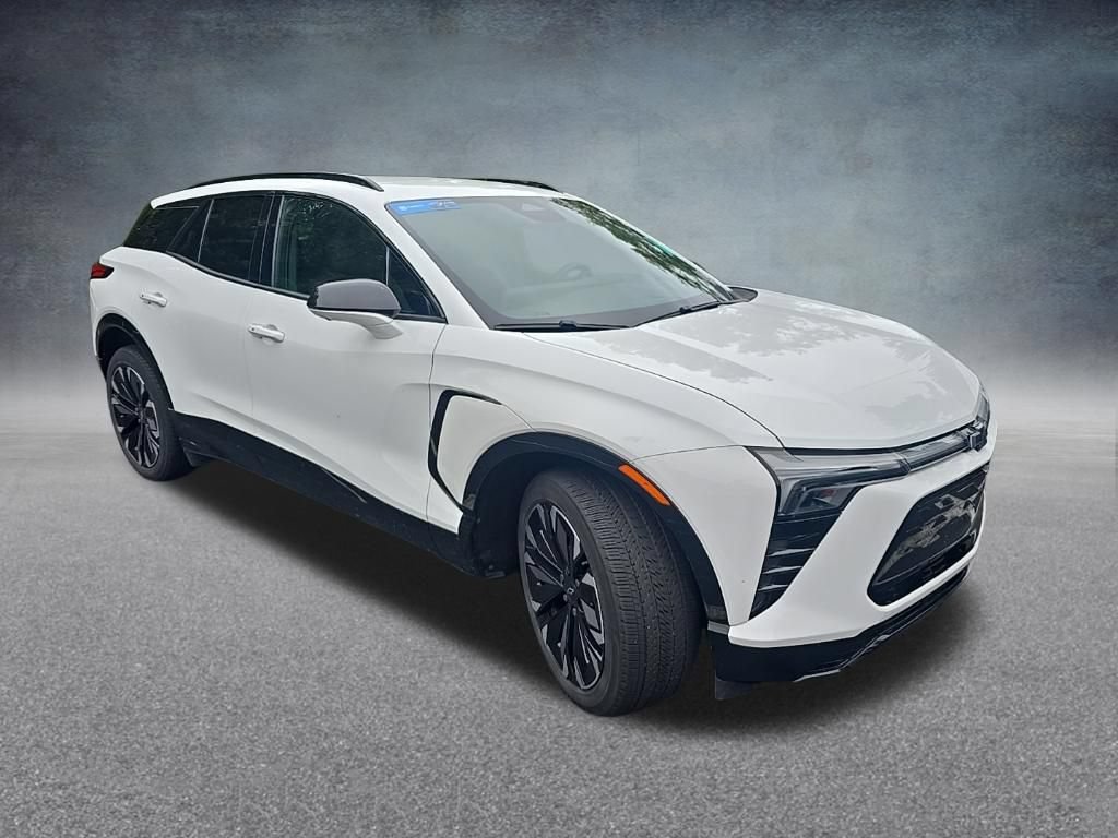 Used 2024 Chevrolet Blazer EV RS AWD/4WD image 11