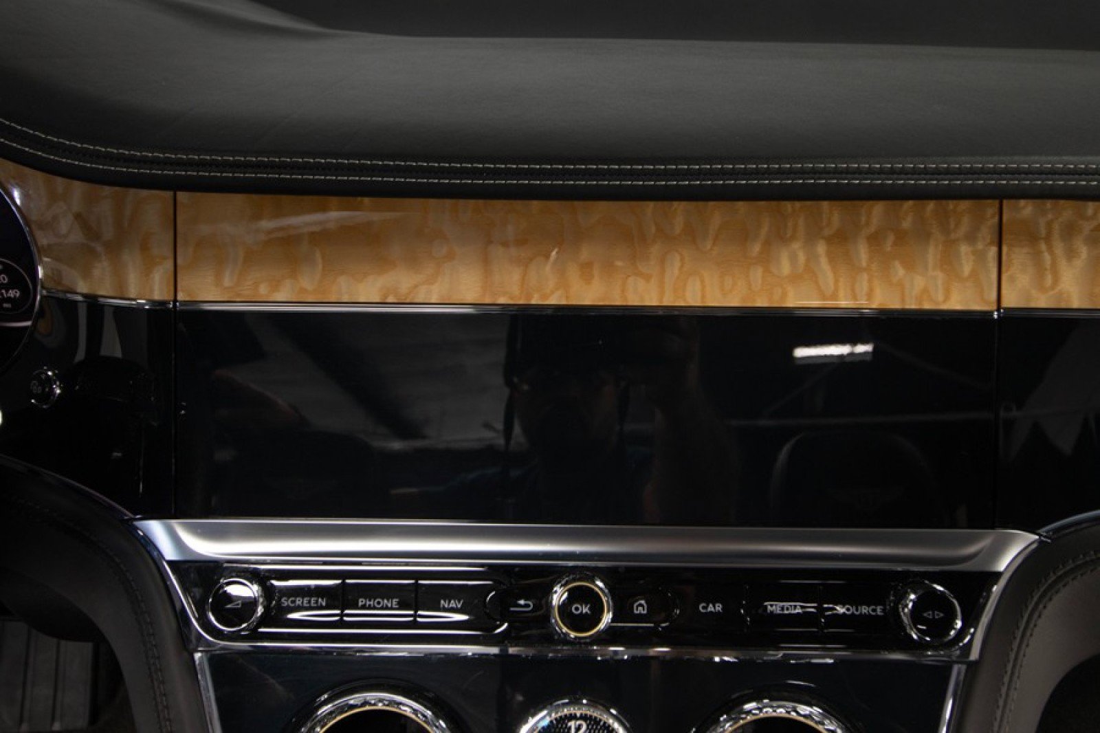 Used 2020 Bentley Continental GT w/ First Edition Specification image 30