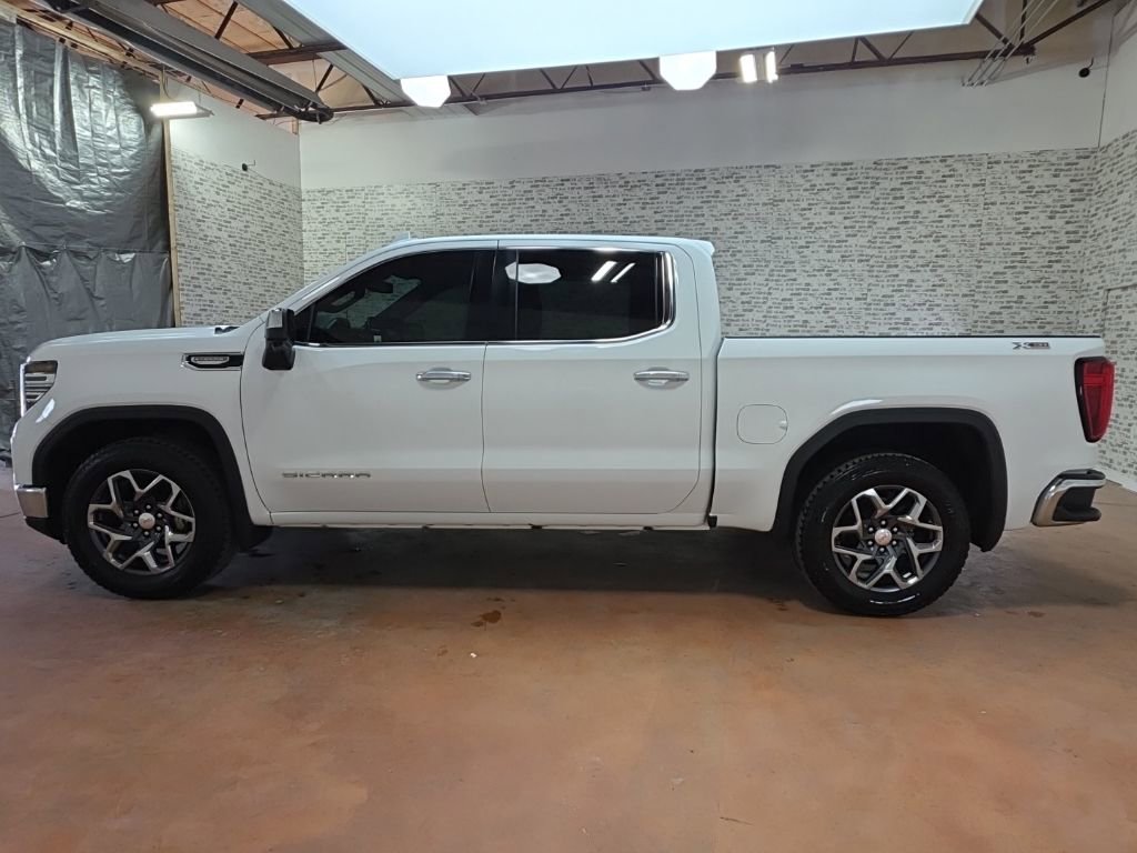 Used 2022 GMC Sierra 1500 SLT image 4