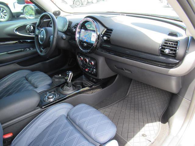 Used 2022 MINI Cooper Clubman S w/ Signature Upholstery Package FWD image 11
