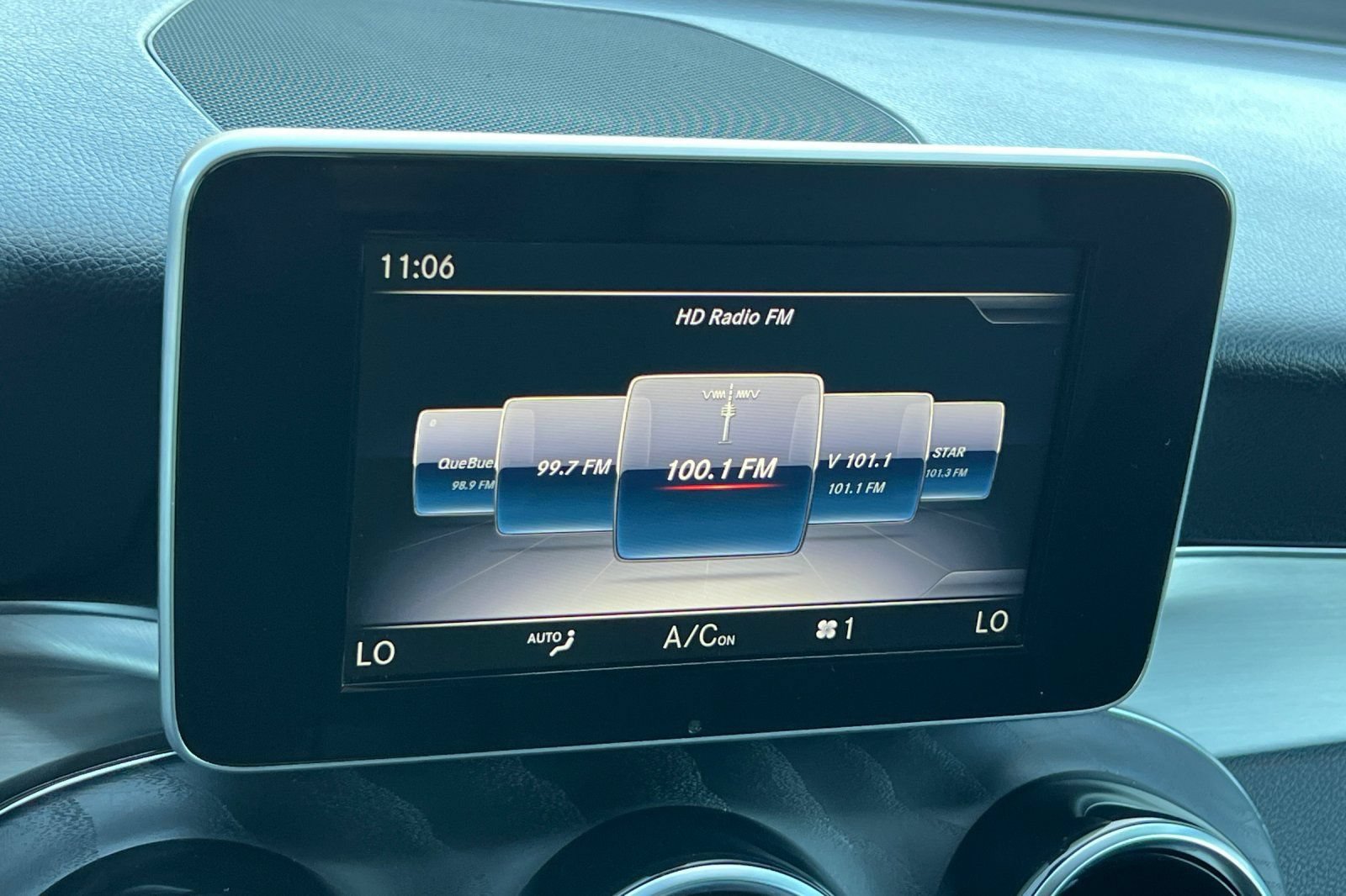 Used 2019 Mercedes-Benz GLC 300 image 22