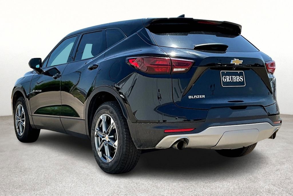 Used 2023 Chevrolet Blazer LT image 15