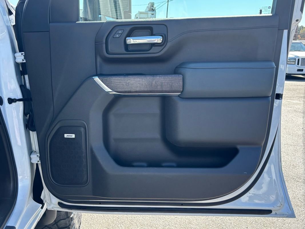 Used 2022 GMC Sierra 2500 Denali w/ Denali Ultimate Package AWD/4WD image 32