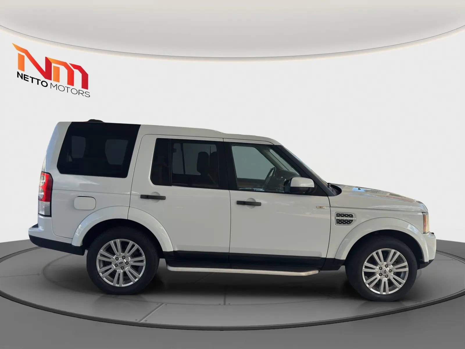Used 2012 Land Rover LR4 HSE image 6