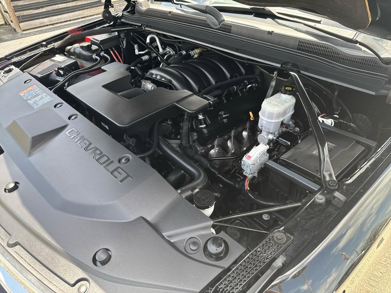 Used 2020 Chevrolet Suburban LT image 35