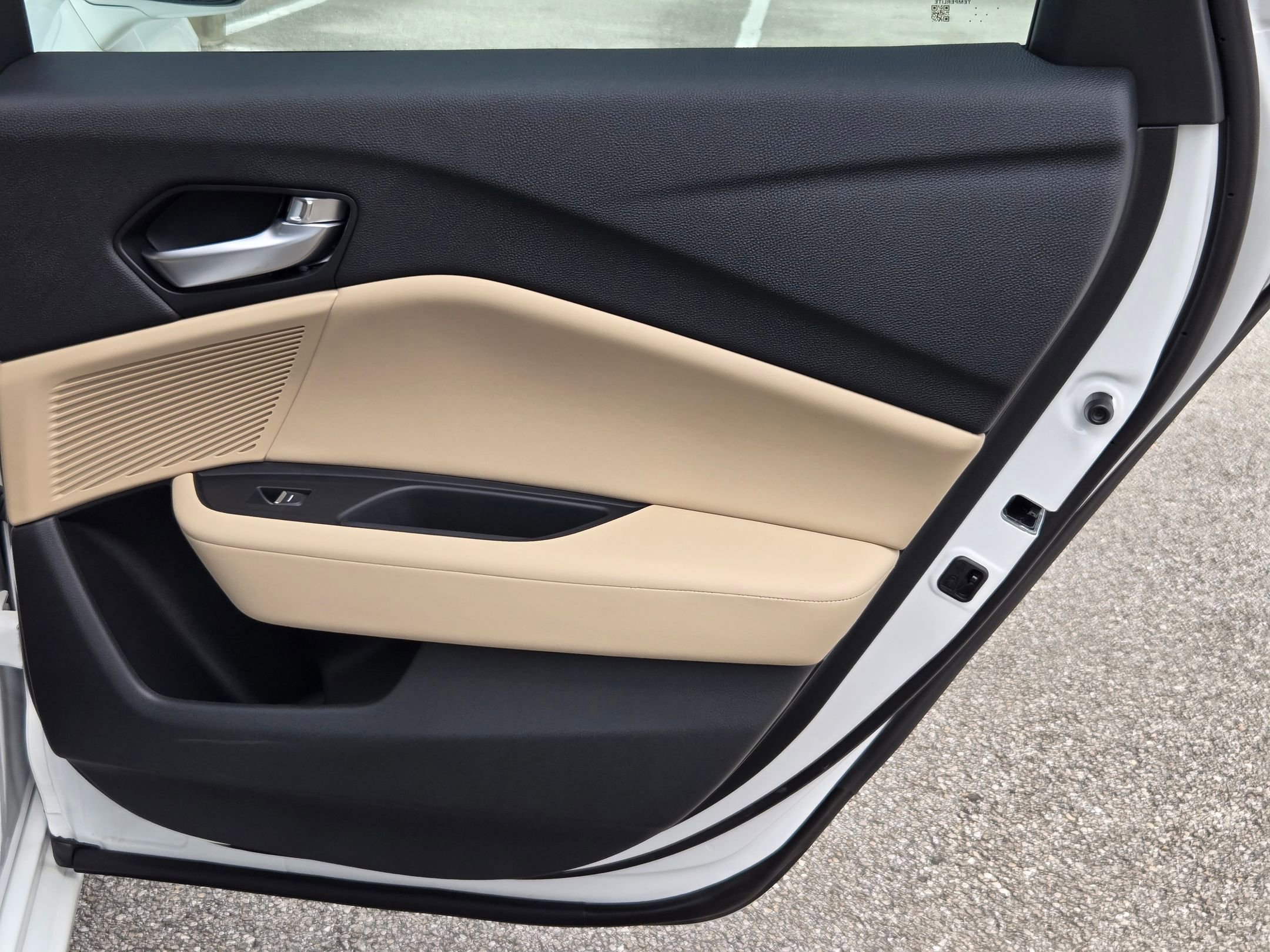 Used 2025 Acura TLX w/ Technology Package FWD image 27