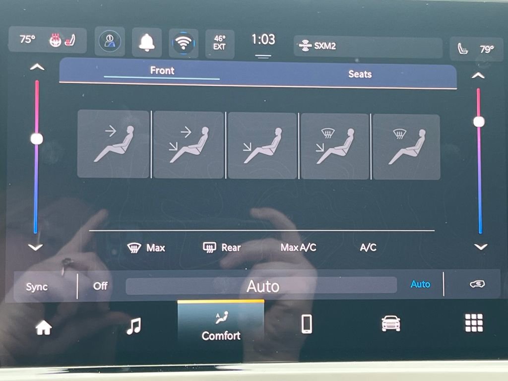 New 2026 Jeep Compass Limited image 18