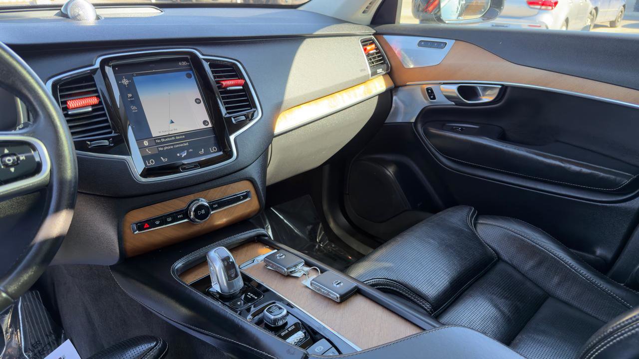 Used 2018 Volvo XC90 T8 Inscription w/ Luxury Package image 22