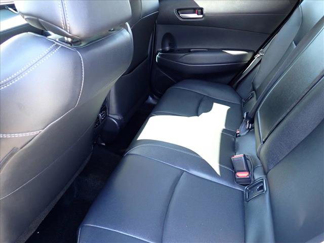 Used 2024 Toyota Corolla Cross XLE w/ Convenience Package FWD image 10