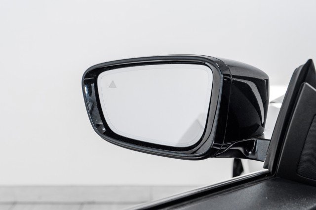 Used 2023 BMW 430i xDrive Convertible w/ Convenience Package image 30