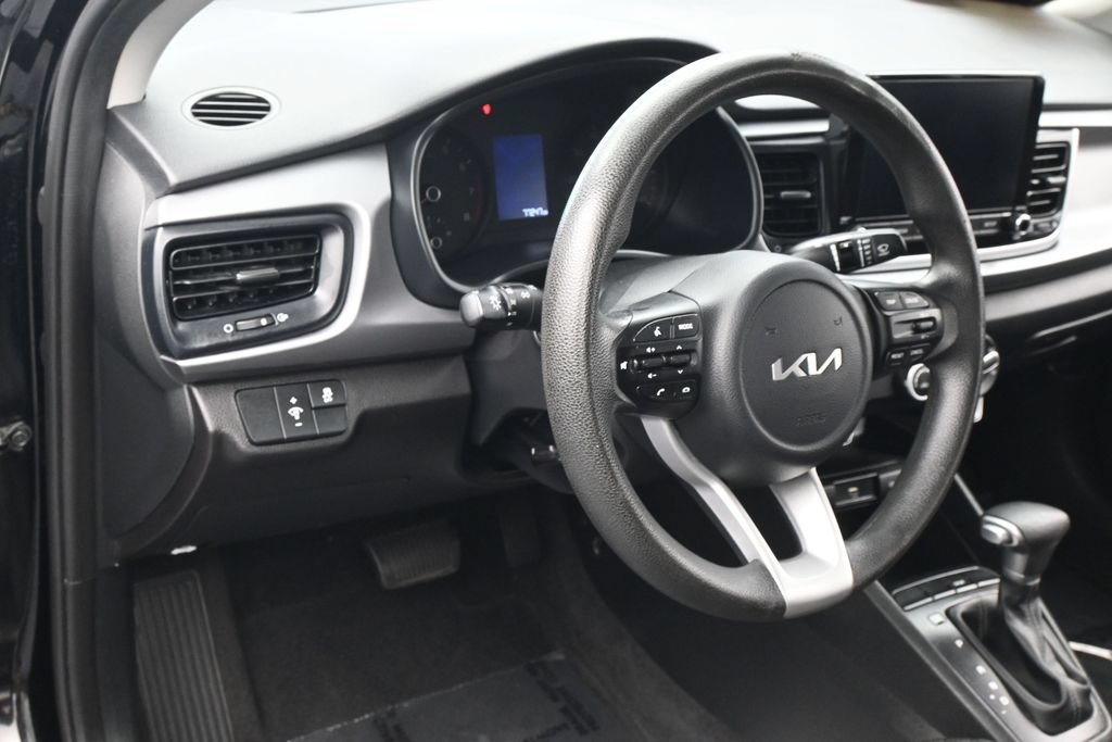 Used 2023 Kia Rio S FWD image 14