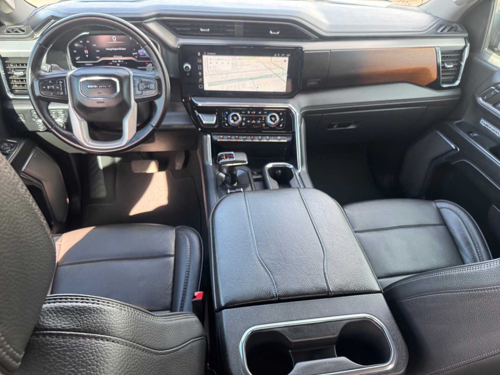 Used 2024 GMC Sierra 1500 Denali w/ Denali Reserve Package image 25