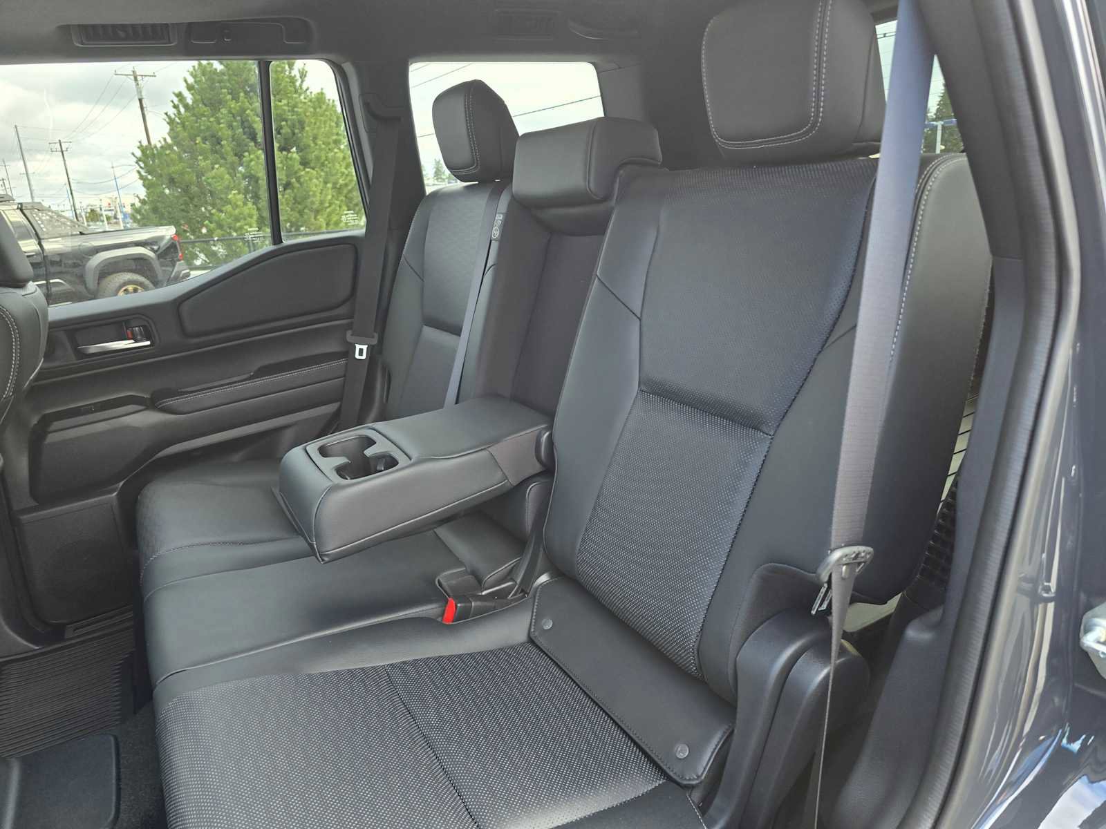 Used 2025 Toyota Land Cruiser image 17