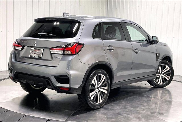 Used 2025 Mitsubishi Outlander Sport AWD image 13