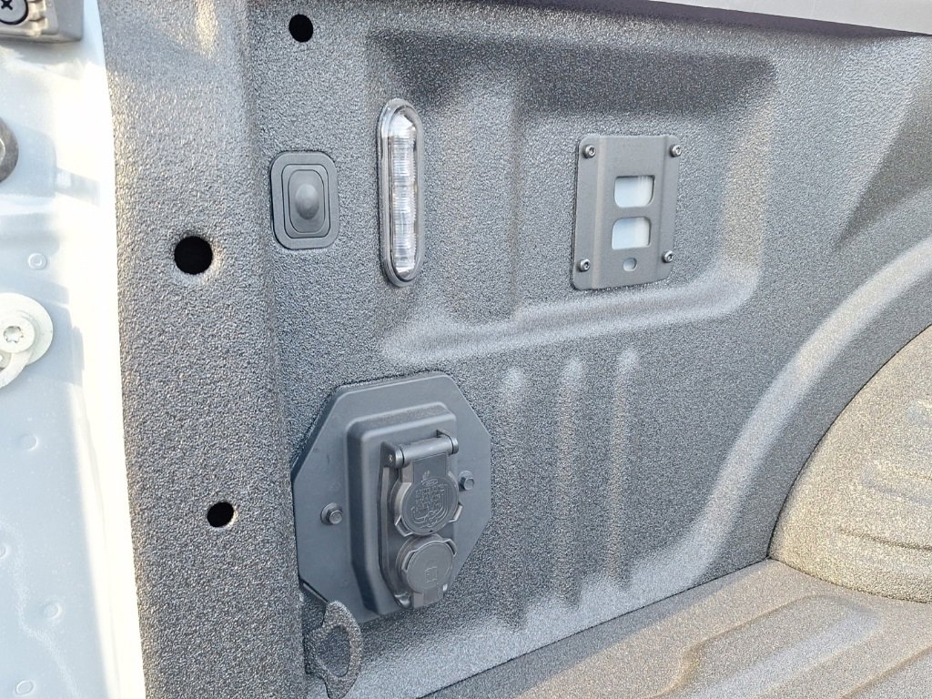 New 2026 Ford F250 Lariat w/ Lariat Premium Package image 31