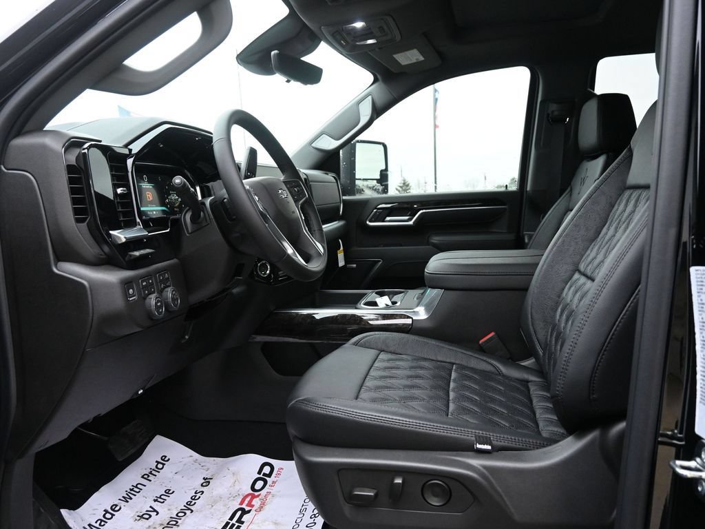 New 2026 Chevrolet Silverado 2500 LTZ w/ Trail Boss Package AWD/4WD image 17