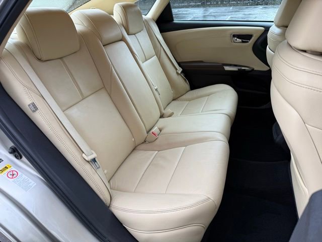Used 2014 Toyota Avalon XLE FWD image 26