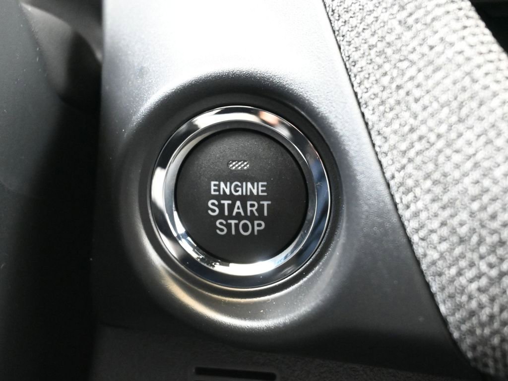 New 2026 Subaru Outback Limited image 32