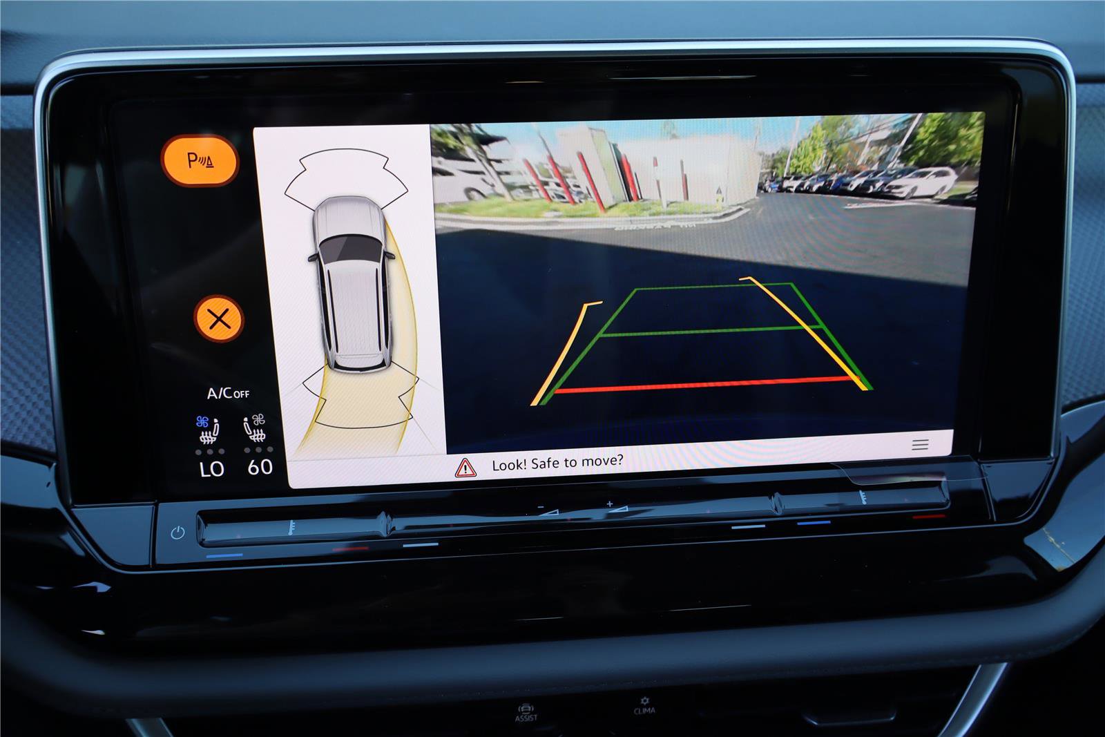 New 2026 Volkswagen Atlas Peak Edition image 19