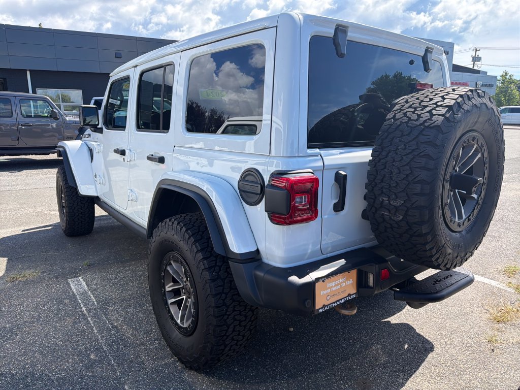 Used 2024 Jeep Wrangler Unlimited Rubicon 392 AWD/4WD image 6