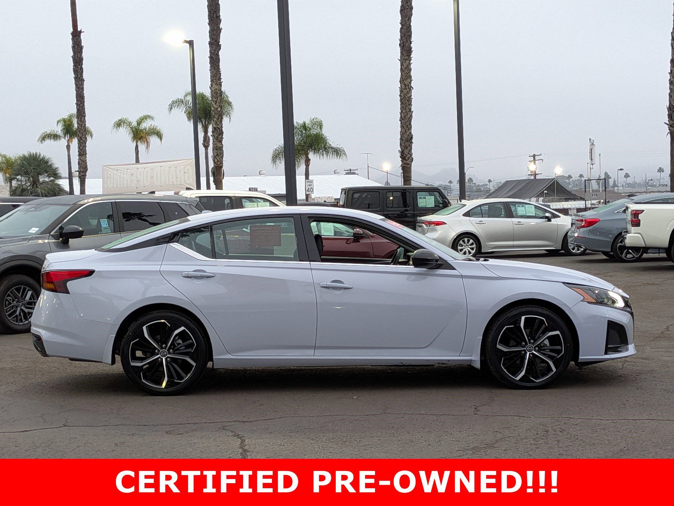 Certified 2025 Nissan Altima 2.5 SR image 5