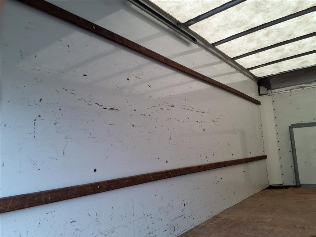 Used 2021 Ford E-350 and Econoline 350 Super Duty image 18