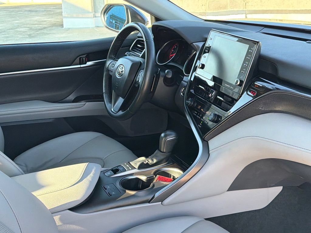 Used 2023 Toyota Camry XSE w/ Cold Weather Package FWD image 12