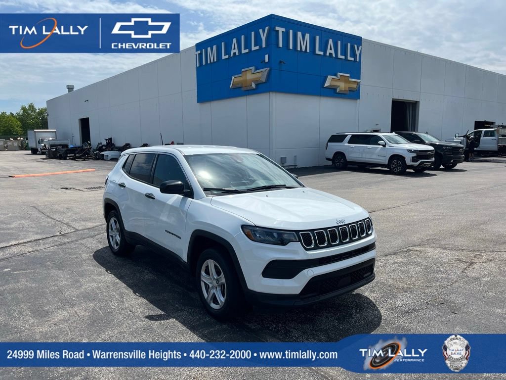 Used 2024 Jeep Compass Sport AWD/4WD image 1