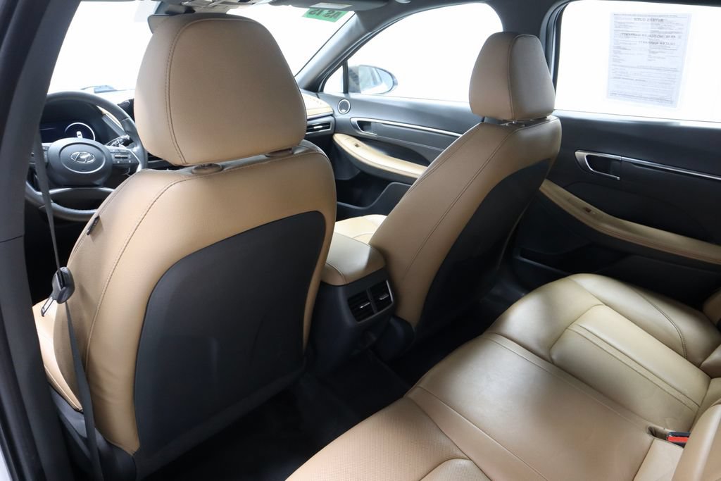 Used 2023 Hyundai Sonata Limited w/ Preferred Accessory Package FWD image 23