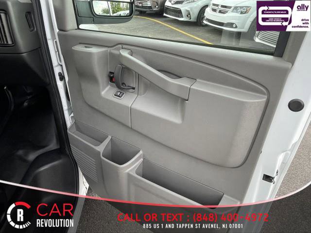 Used 2019 Chevrolet Express 2500 Extended w/ Enhanced Convenience Package image 27