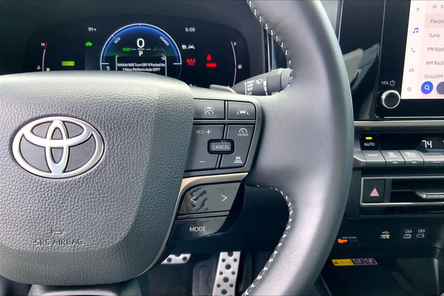 Used 2025 Toyota Camry SE FWD image 46