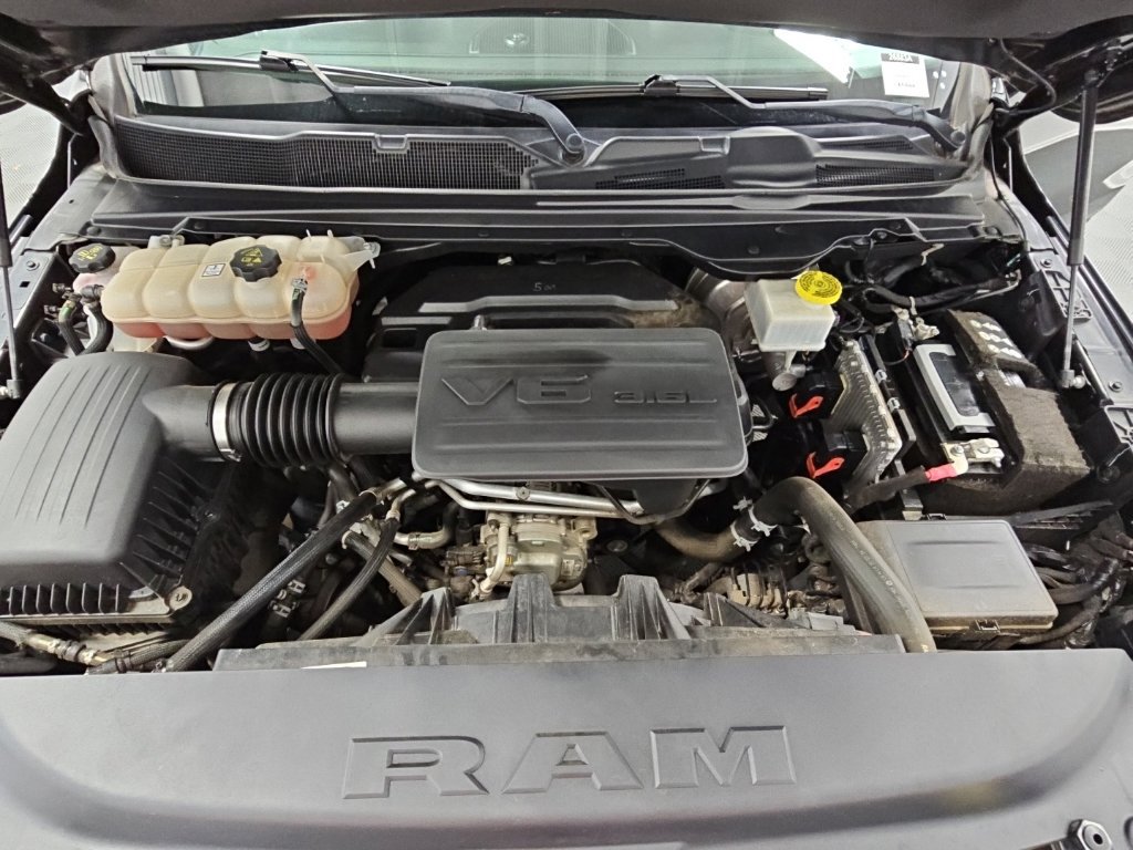 Used 2021 RAM 1500 Big Horn RWD image 40