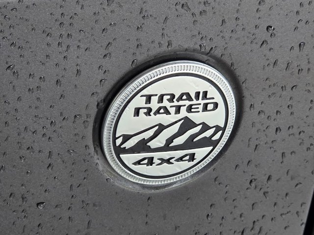 Used 2019 Jeep Wrangler Unlimited Sahara w/ Safety Group AWD/4WD image 27