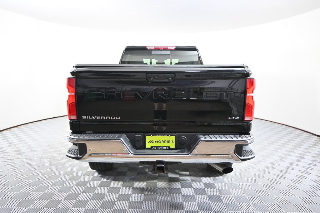 Used 2025 Chevrolet Silverado 3500 LTZ w/ LTZ Convenience Package AWD/4WD image 5