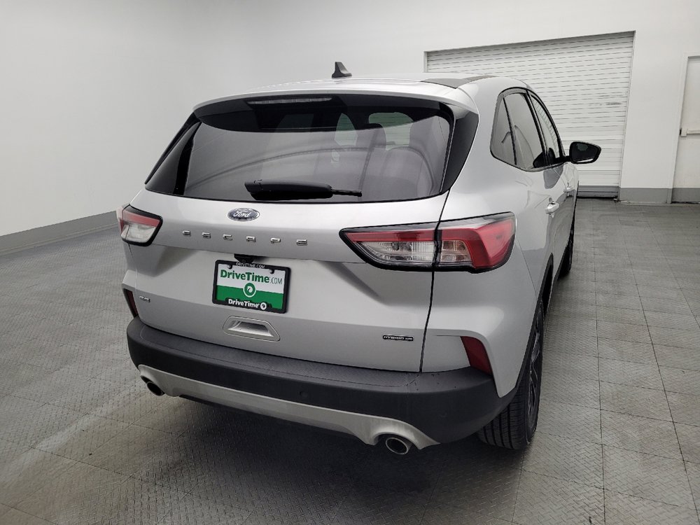 Used 2020 Ford Escape SE Sport image 7