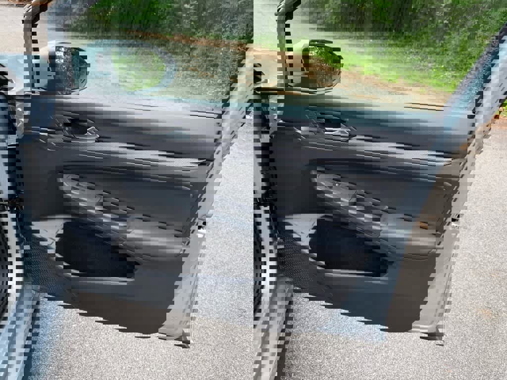 New 2025 Volkswagen GTI Autobahn image 9
