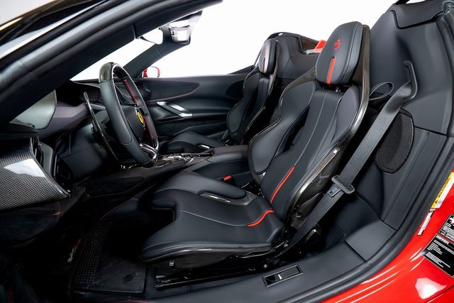Used 2024 Ferrari SF90 Spider image 4
