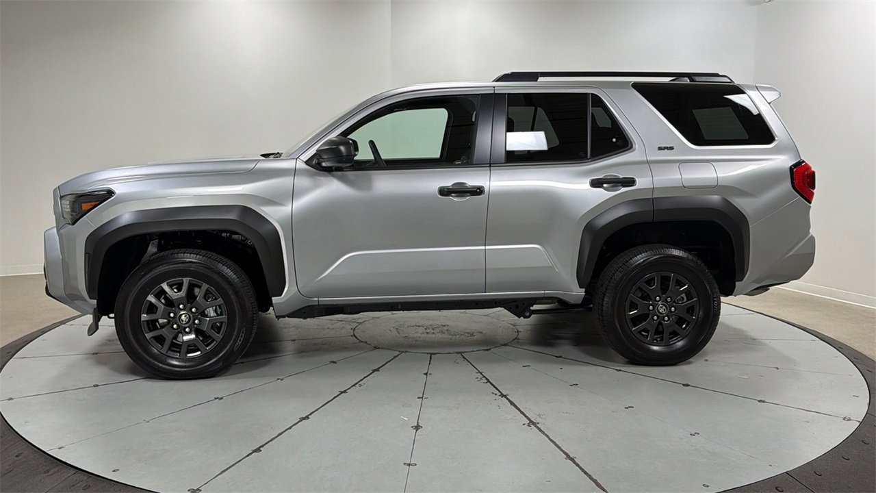 Certified 2025 Toyota 4Runner SR5 image 8