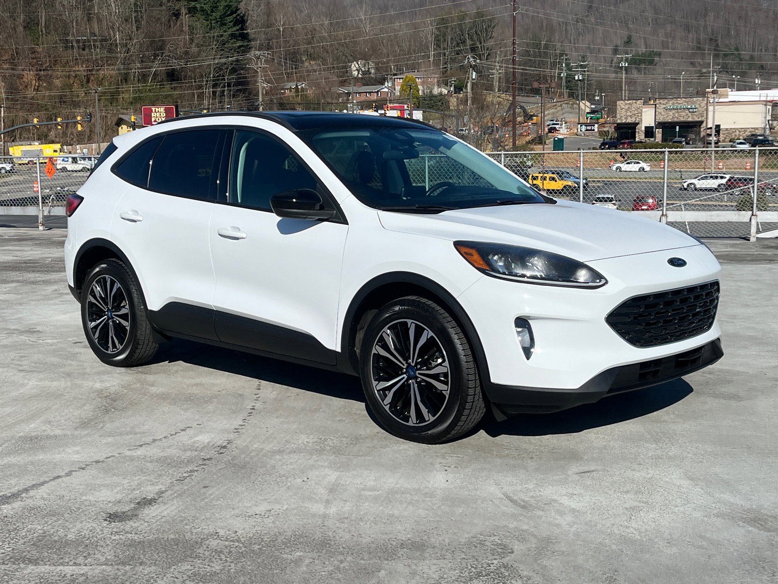 Certified 2022 Ford Escape SEL w/ SEL Stealth AWD Package image 1