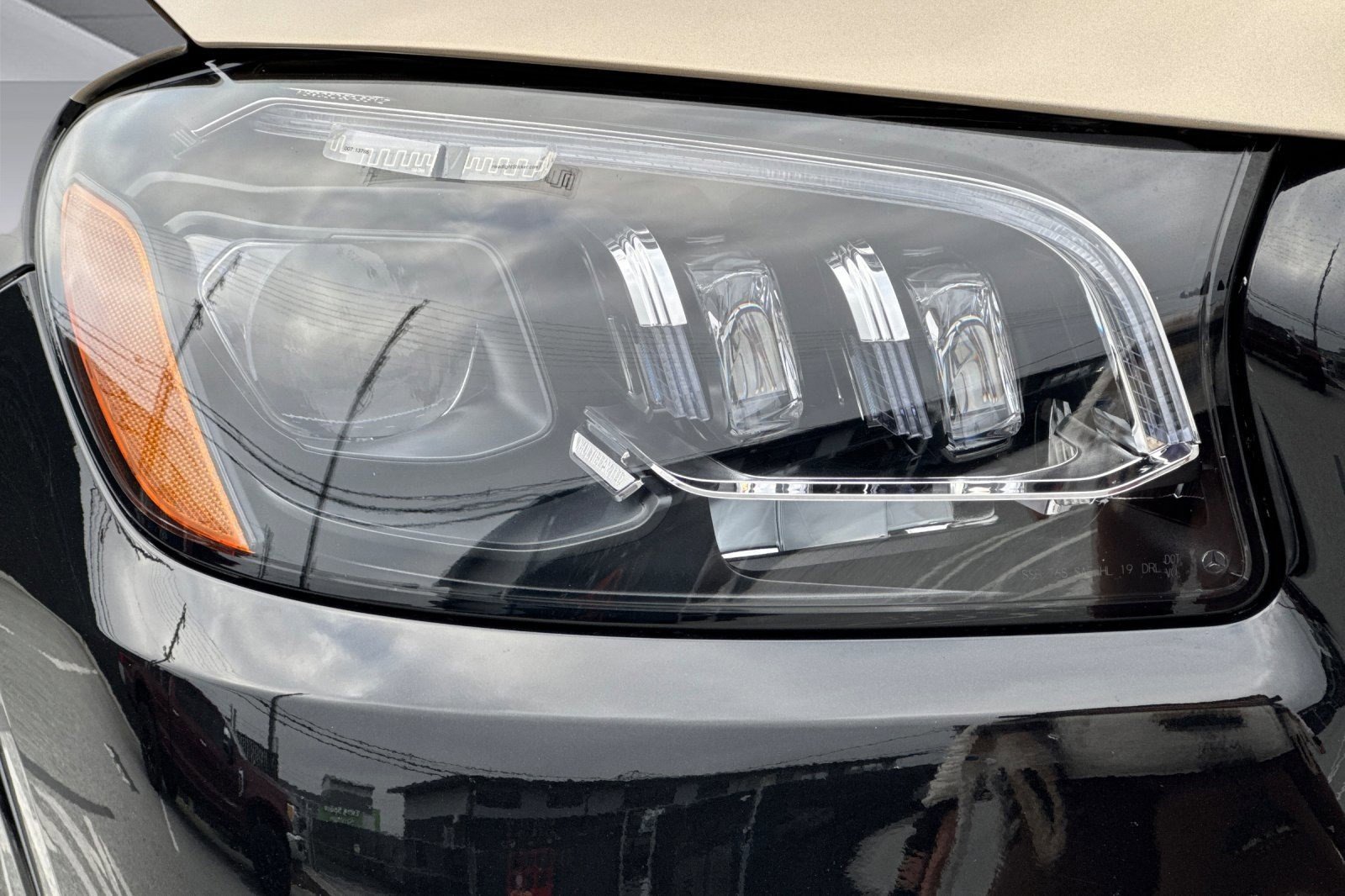 Certified 2023 Mercedes-Benz Maybach GLS 600 4MATIC image 11