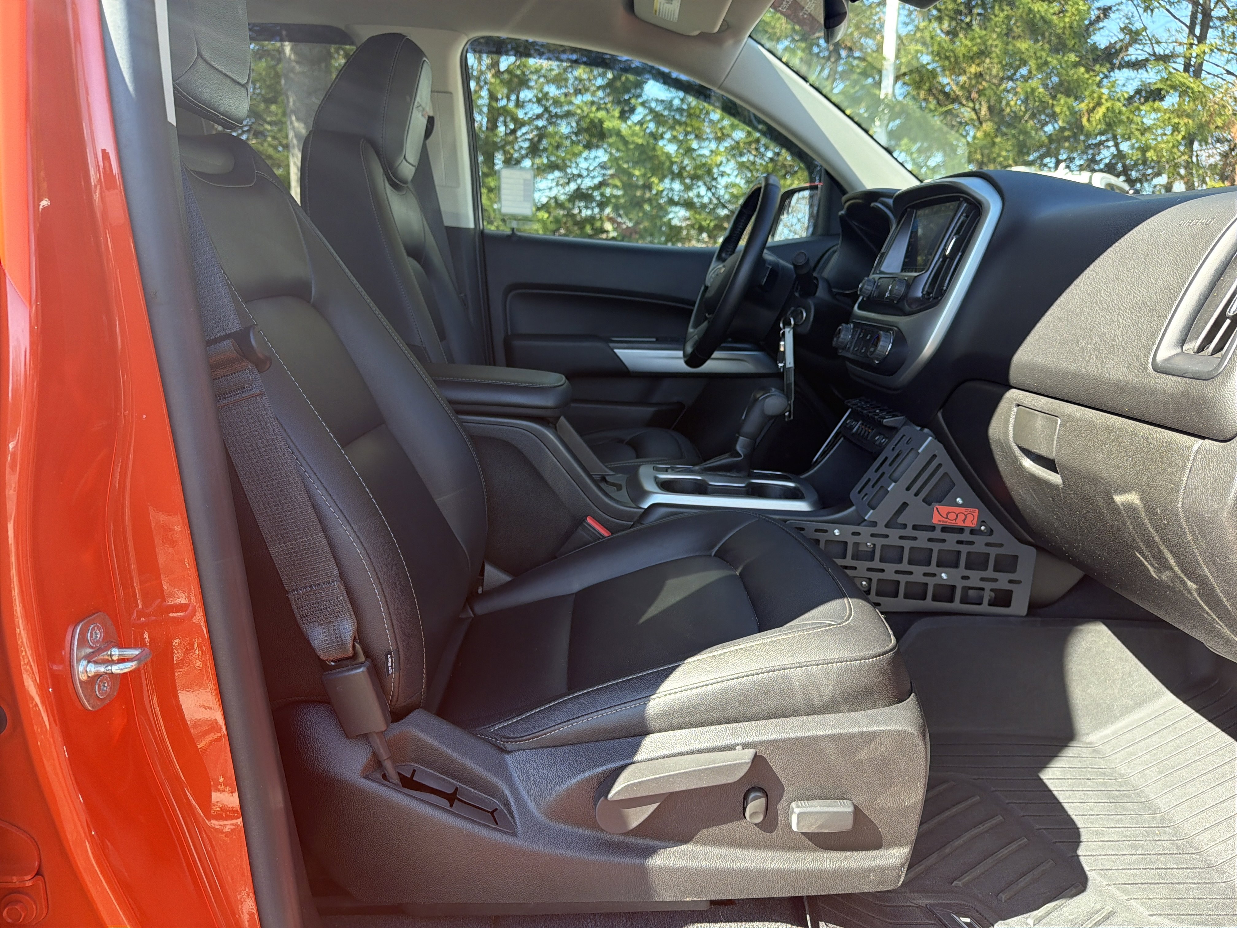 Used 2019 Chevrolet Colorado ZR2 w/ ZR2 Dusk Special Edition image 31