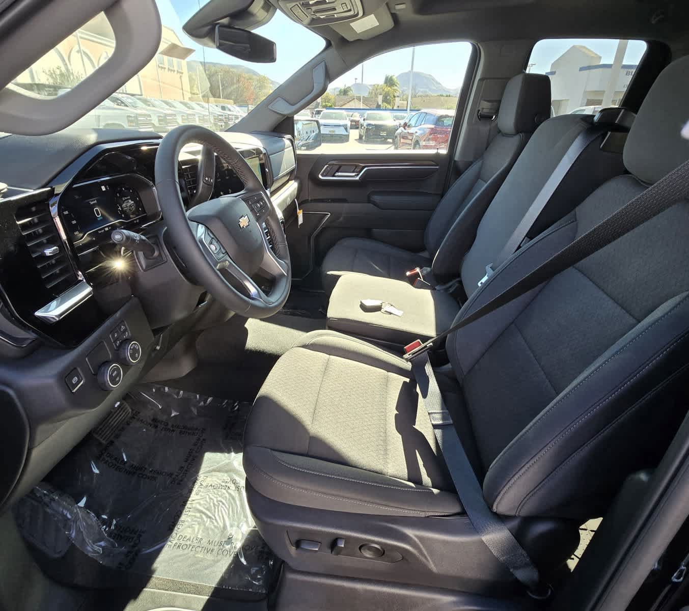 Used 2025 Chevrolet Silverado 1500 LT w/ Safety Package RWD image 36