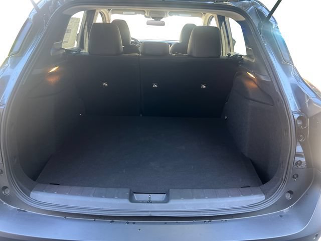 Used 2025 Nissan Kicks SR AWD/4WD image 18