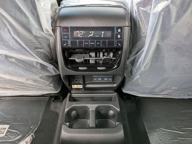 New 2026 Jeep Grand Cherokee L Limited image 15