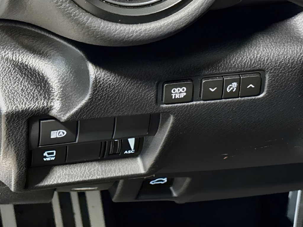 Used 2023 Lexus IS 350 F Sport w/ Navigation Package RWD image 10